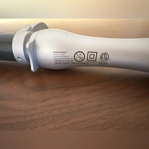 Beachwaver pro 1.25 curling iron - Picture 3 of 7